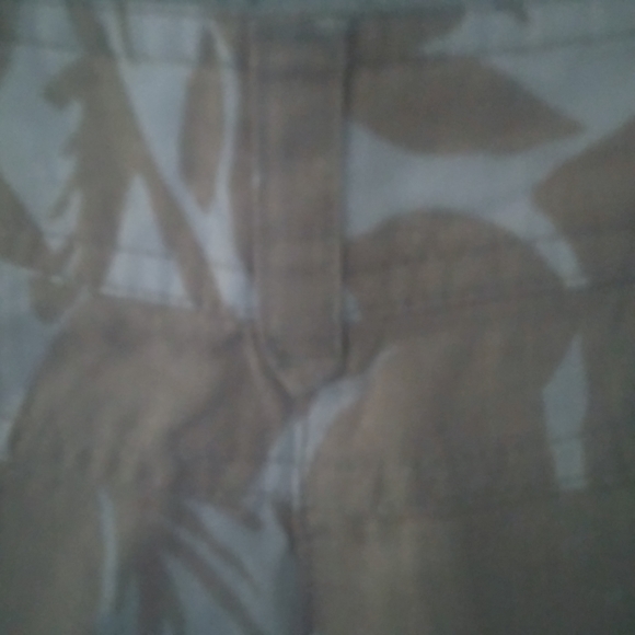 Tommy Bahama Leigh Fit 14 Linen Aloha Shorts great - Picture 8 of 9